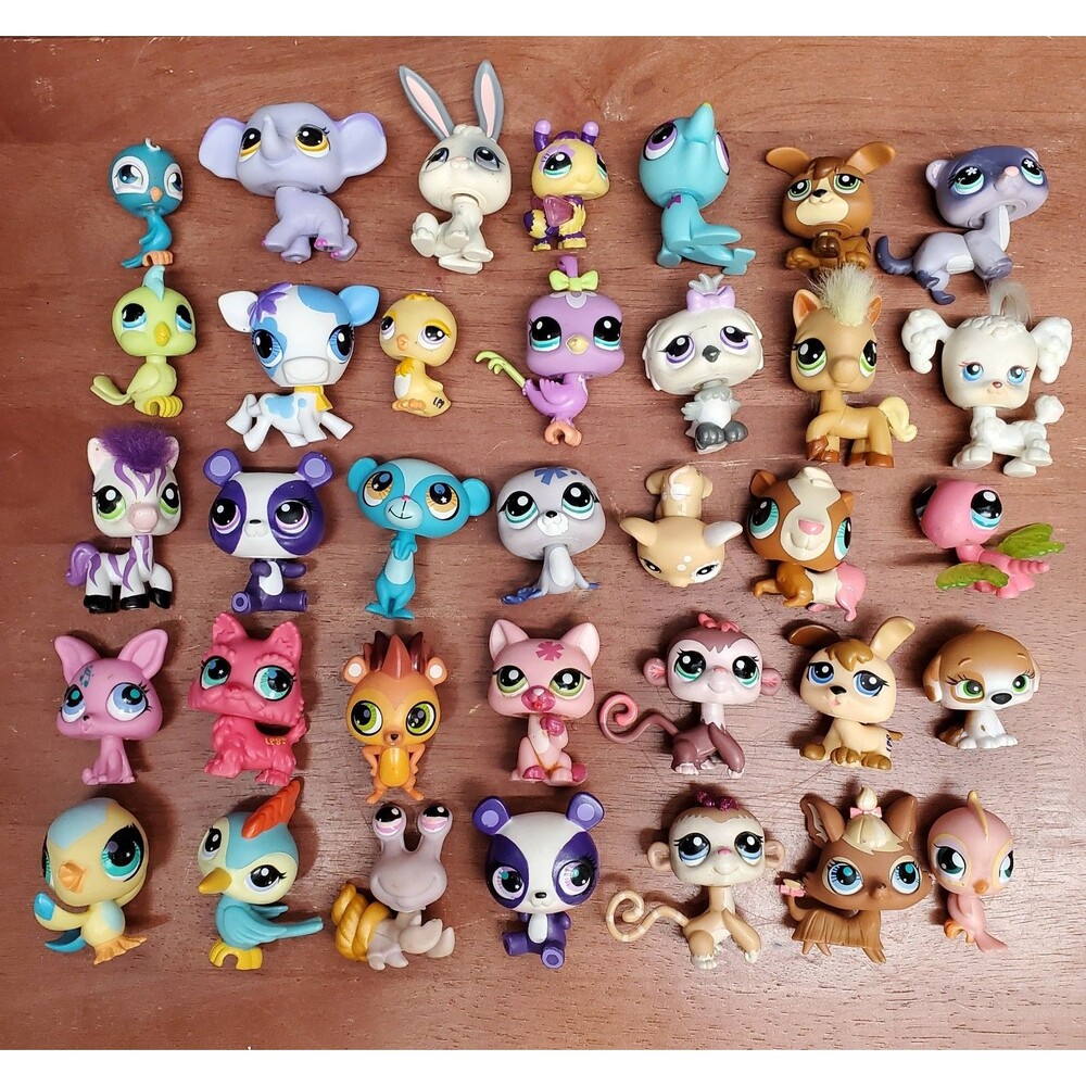 BIG LOT Littlest Pet Shop LPS 35 Pets HASBRO